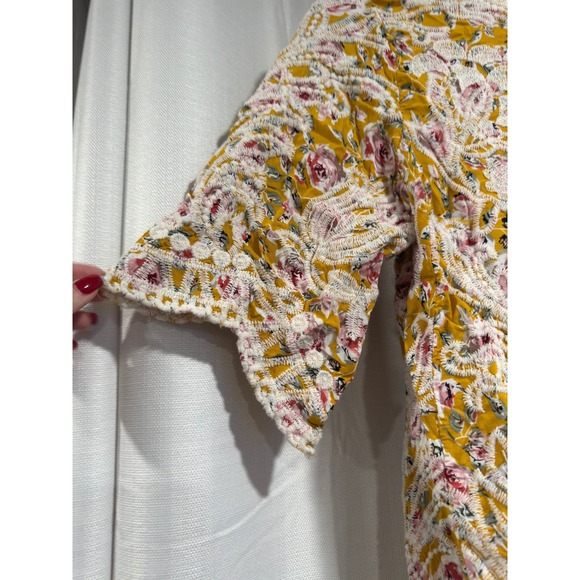 Solitaire Womens Yellow Floral Embroidered Lace Overlay Boho Blouse Top 22-114 - Picture 2 of 6